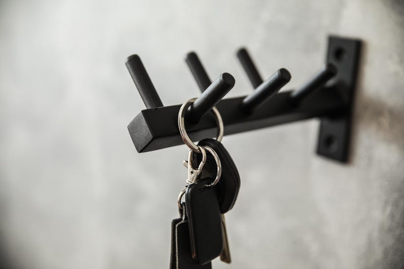 Metal coat holder