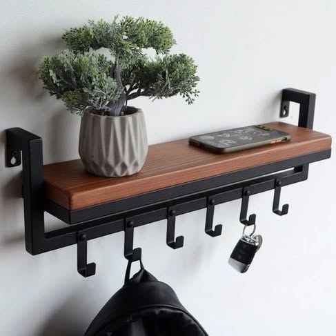Troves Keyholder