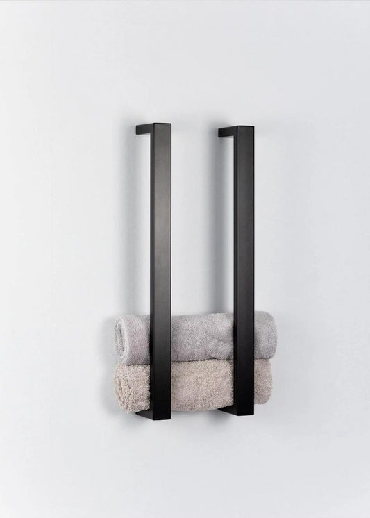 Bathroom Towel Storage in a Set of 2 Black Metal Wall-Mounted Shelves